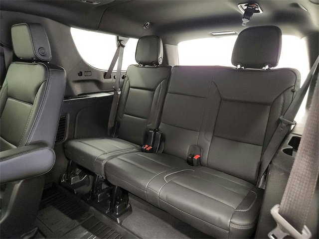 Used 2023 GMC Yukon XL Denali image 32