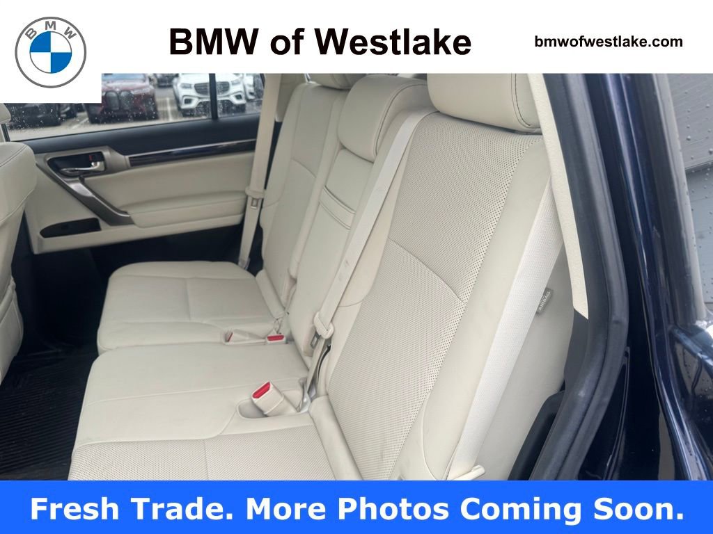 Used 2020 Lexus GX 460 w/ Navigation Package image 10