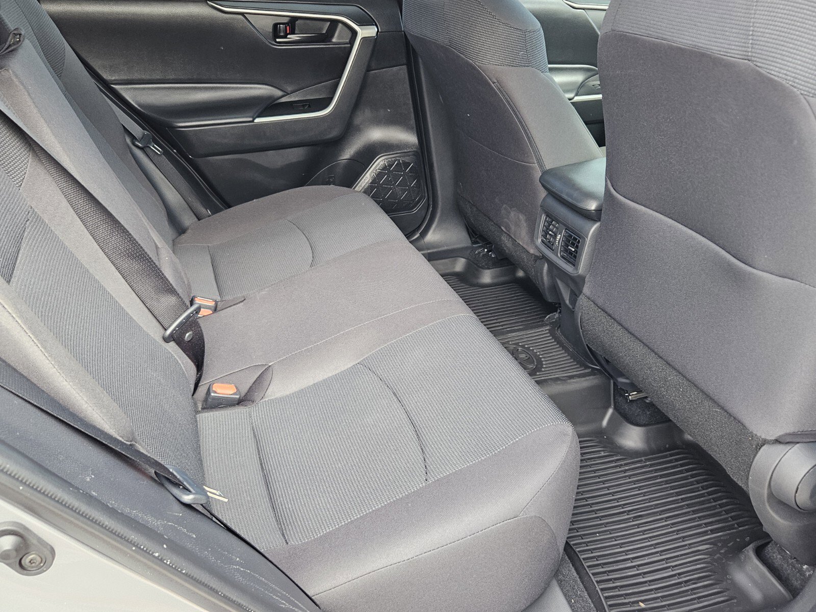 Certified 2024 Toyota RAV4 LE image 10