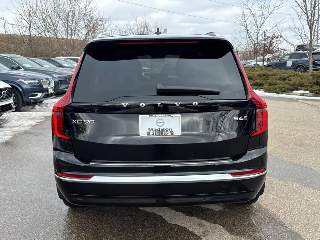 Used 2026 Volvo XC90 B6 Plus w/ Protection Package Premier image 4