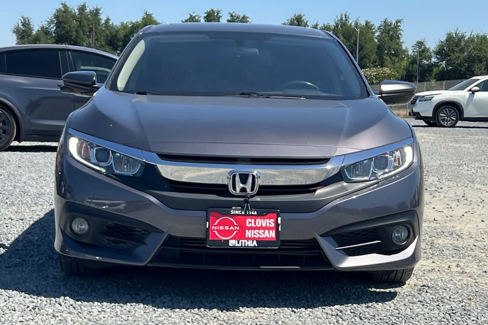 Used 2018 Honda Civic EX-T image 11