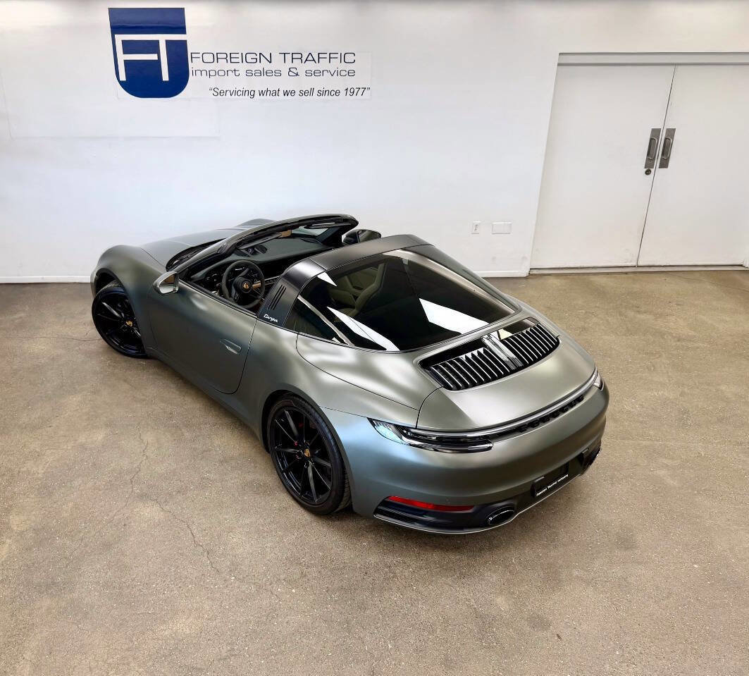 Used 2021 Porsche 911 image 22