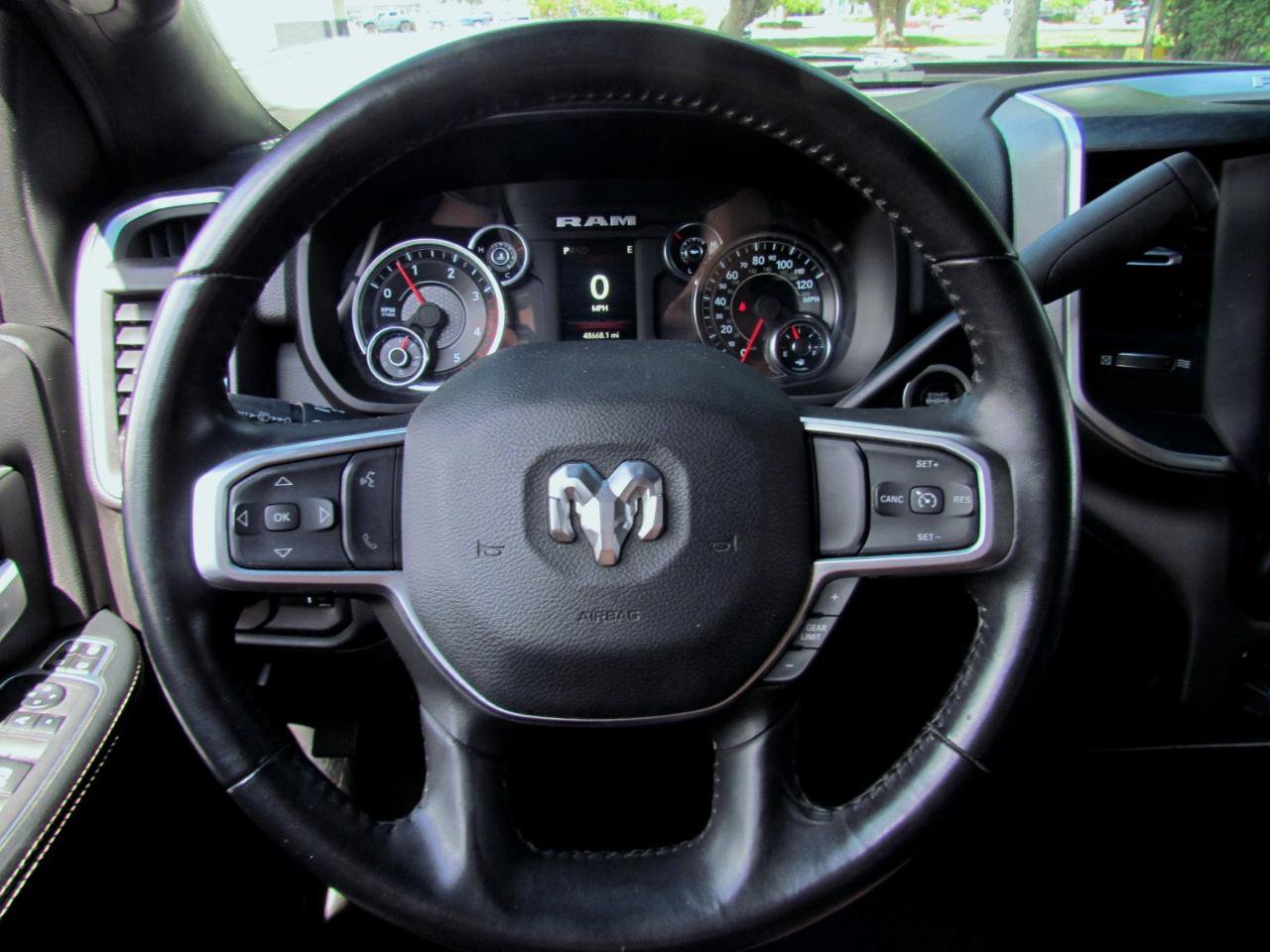 Used 2024 RAM 2500 Big Horn AWD/4WD image 27