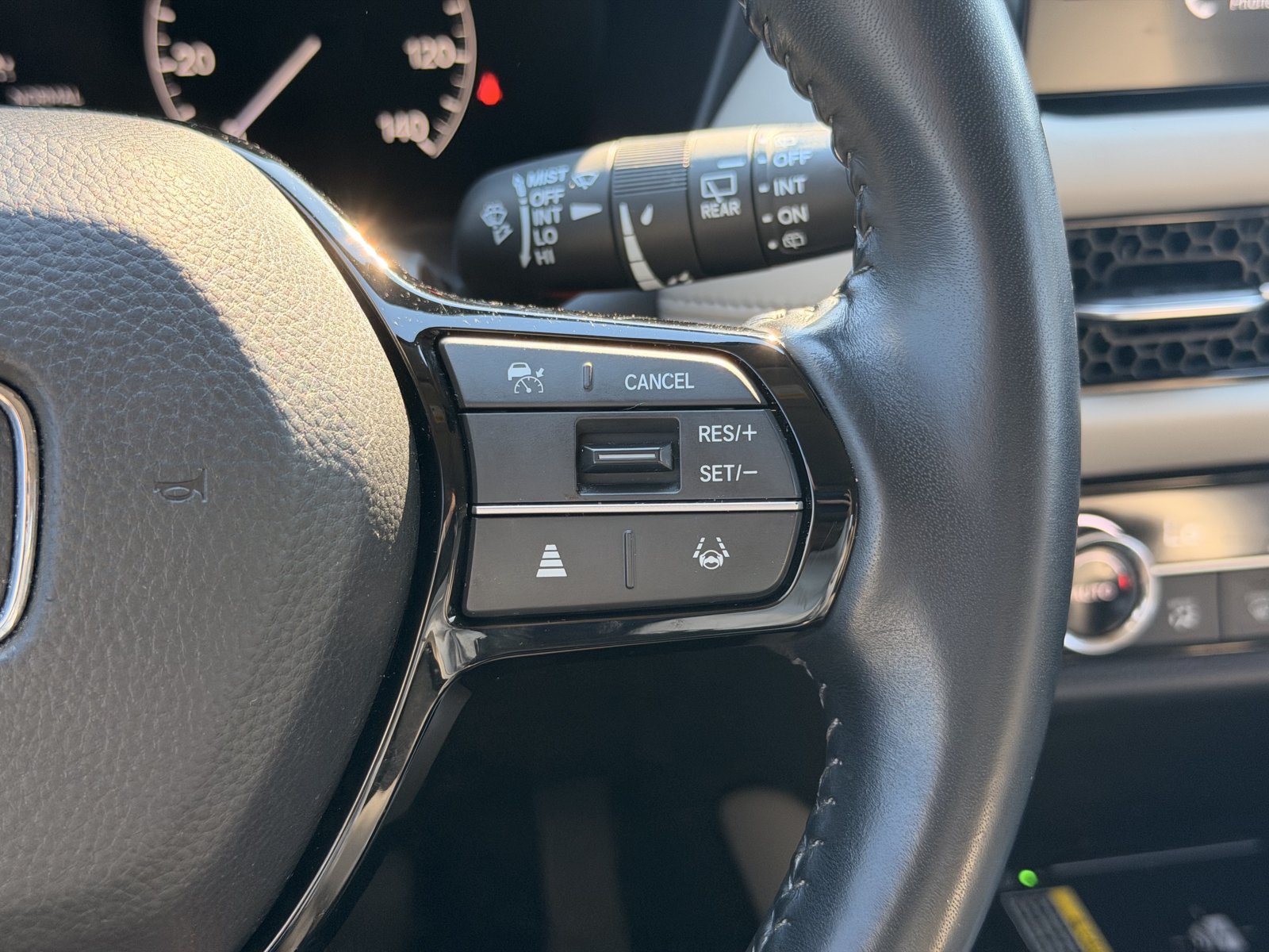 Used 2025 Honda HR-V EX-L image 20