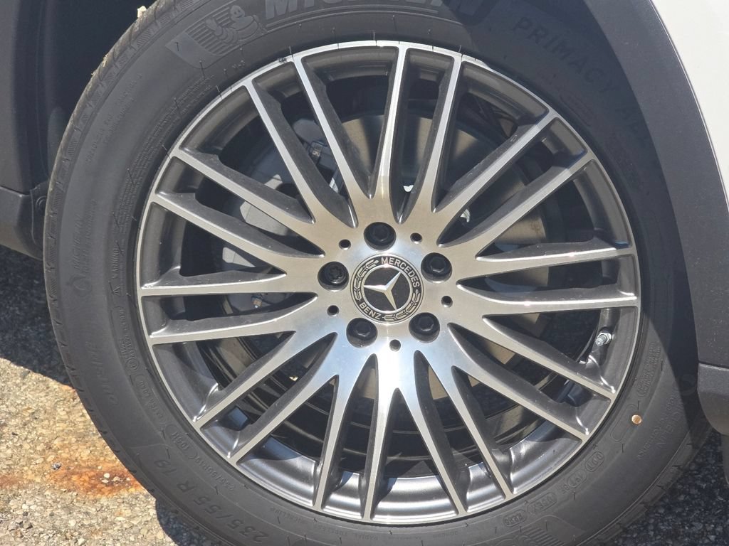 New 2027 Mercedes-Benz GLC 300 4MATIC image 11