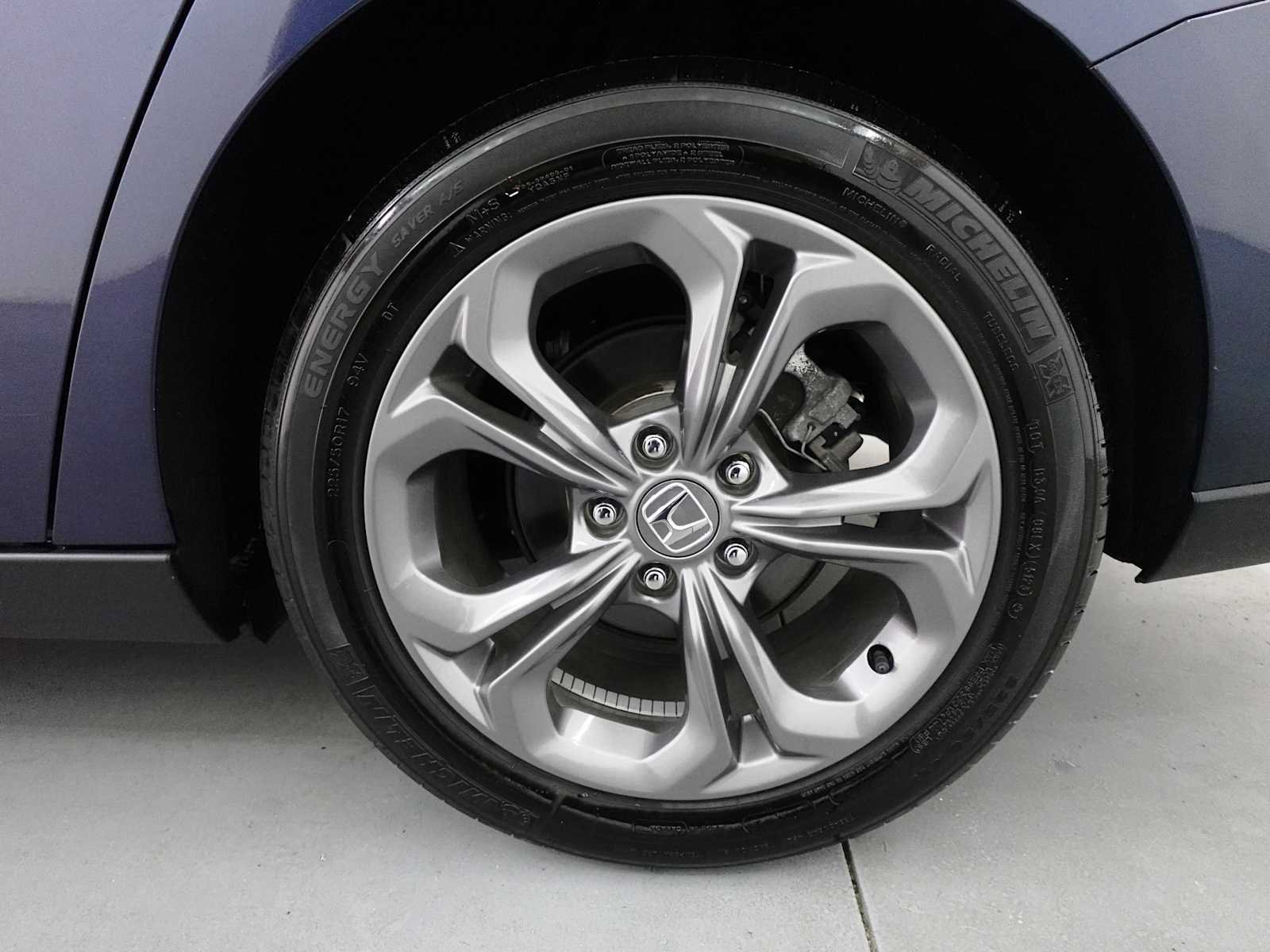 Certified 2024 Honda Accord EX image 9