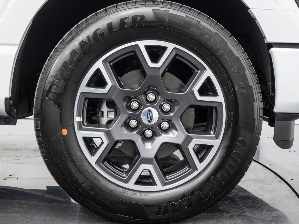 Used 2024 Ford F150 STX image 42