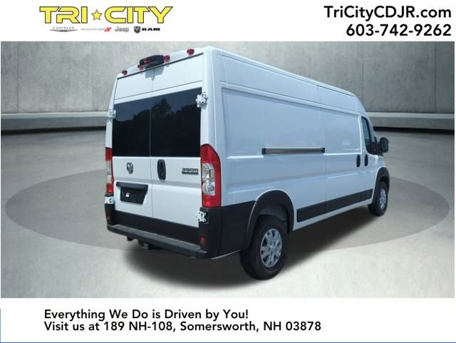 New 2025 RAM ProMaster 3500 w/ Quick Order Package 22G SLT image 6