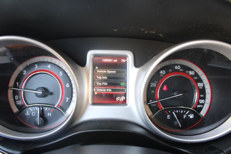 Used 2020 Dodge Journey SE w/ SE Popular Equipment Group FWD image 19