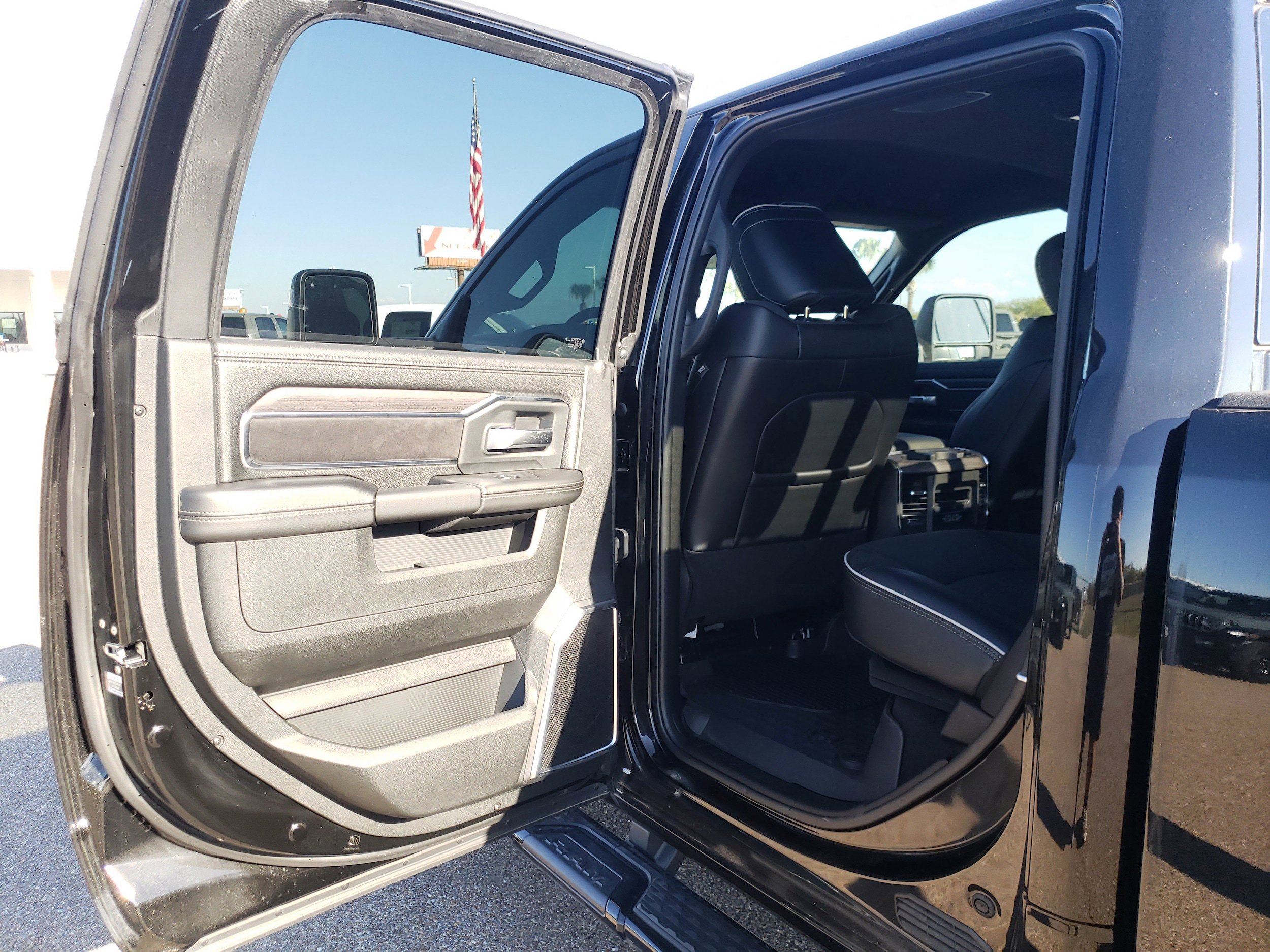 New 2025 RAM 2500 Laramie w/ Night Edition image 14
