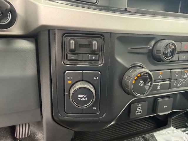 New 2026 Ford F550 4x4 Regular Cab Super Duty image 12