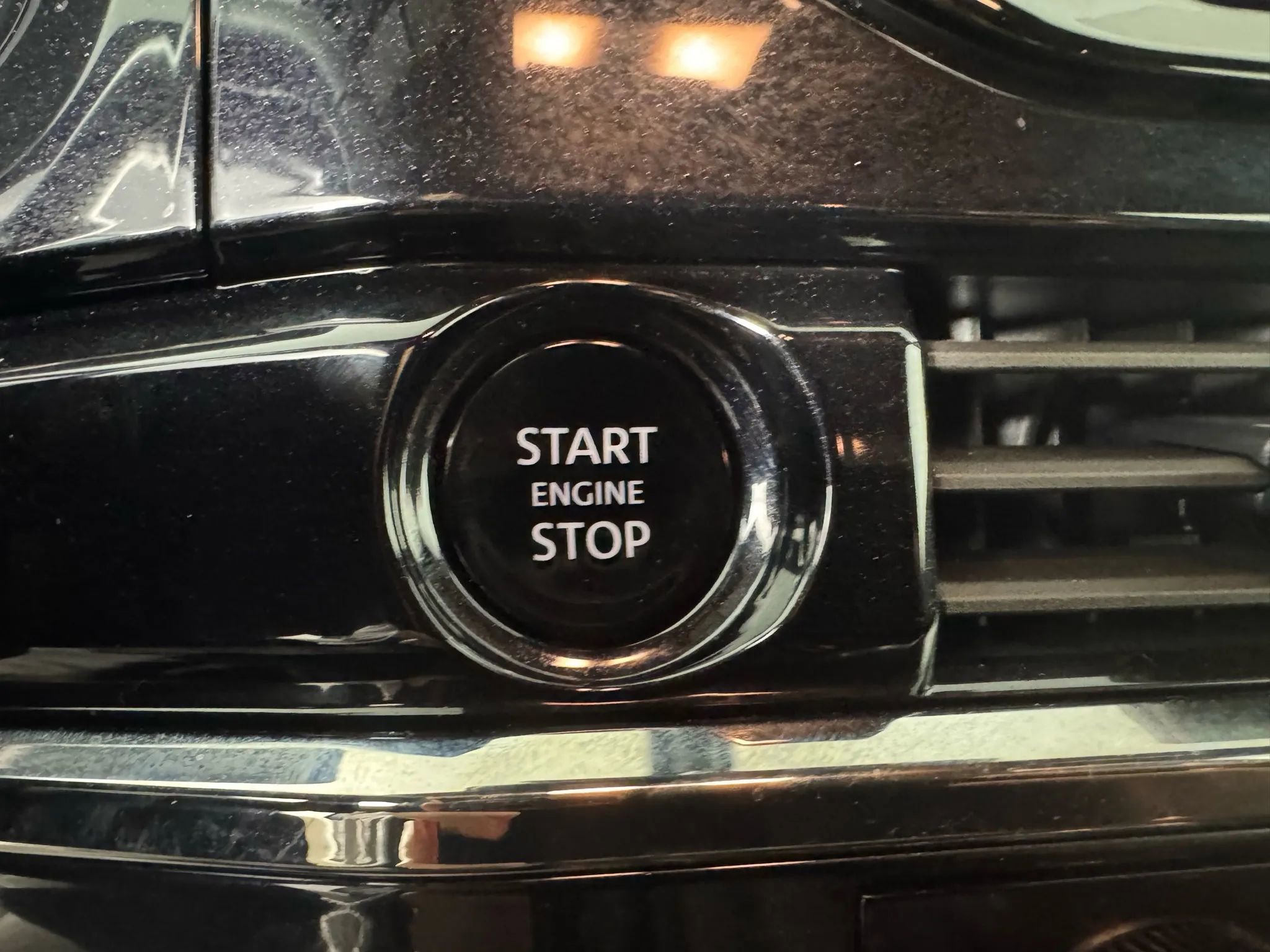 Used 2025 Nissan Pathfinder Rock Creek image 17