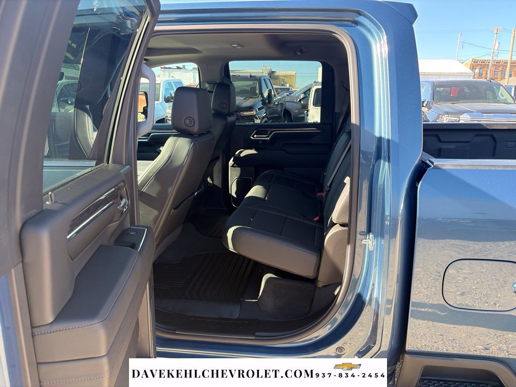 Used 2024 Chevrolet Silverado 3500 LTZ w/ LTZ Plus Package AWD/4WD image 23