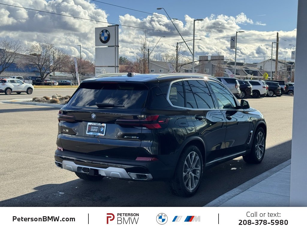New 2026 BMW X5 xDrive50e image 6