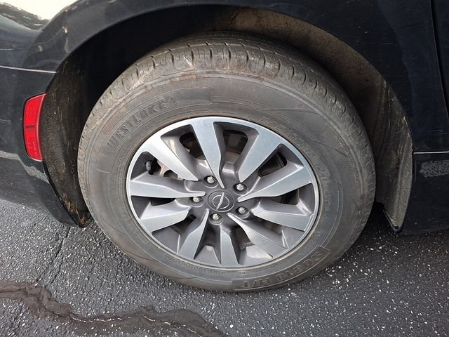 Used 2024 Chrysler Pacifica Limited FWD image 5