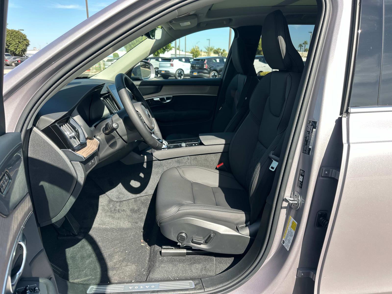 New 2026 Volvo XC90 T8 Plus image 12
