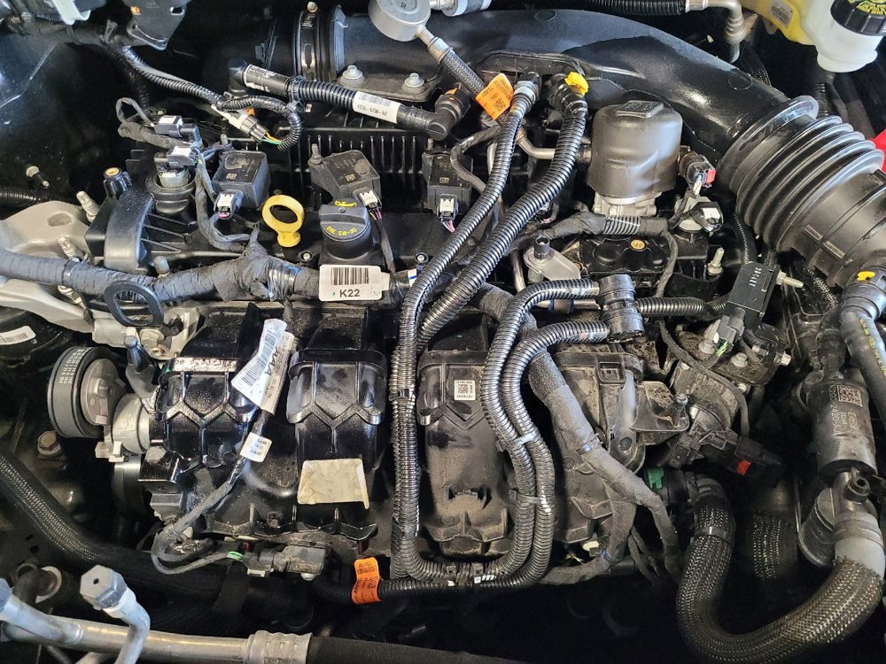 Used 2024 Ford Edge Titanium image 30
