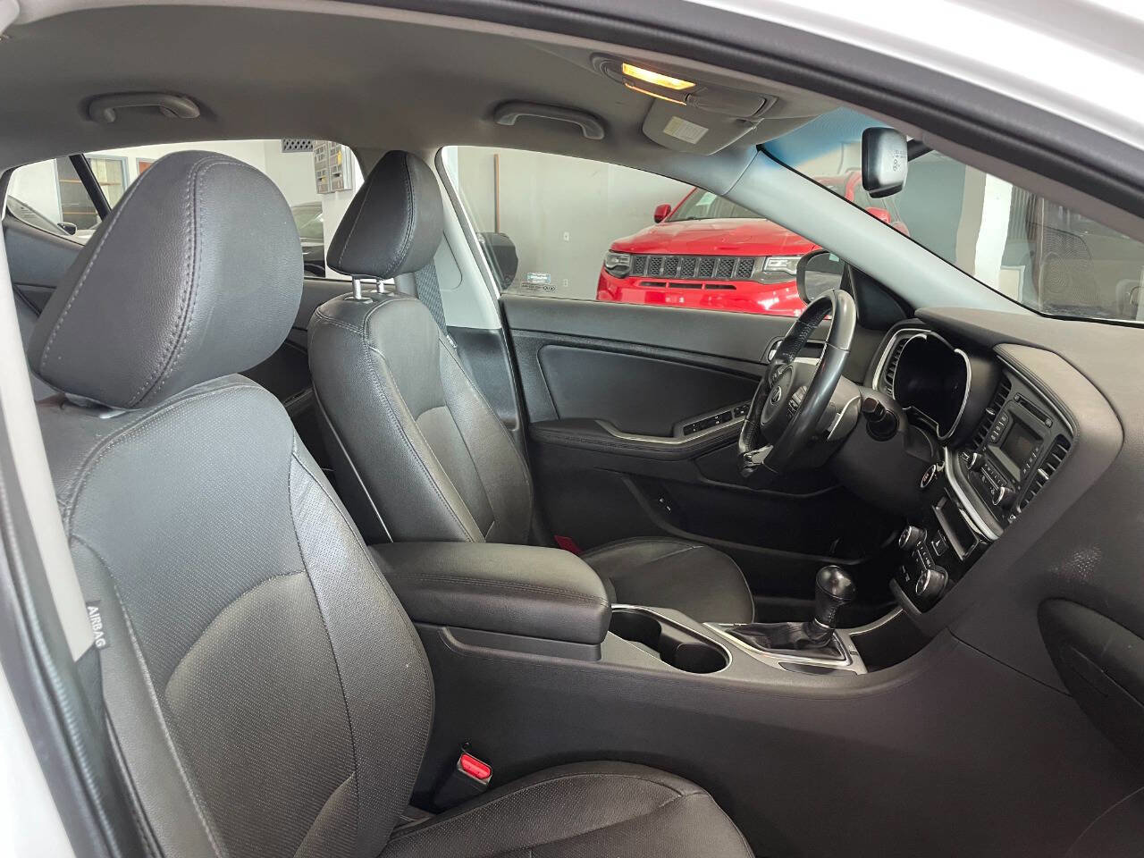 Used 2015 Kia Optima SX image 26