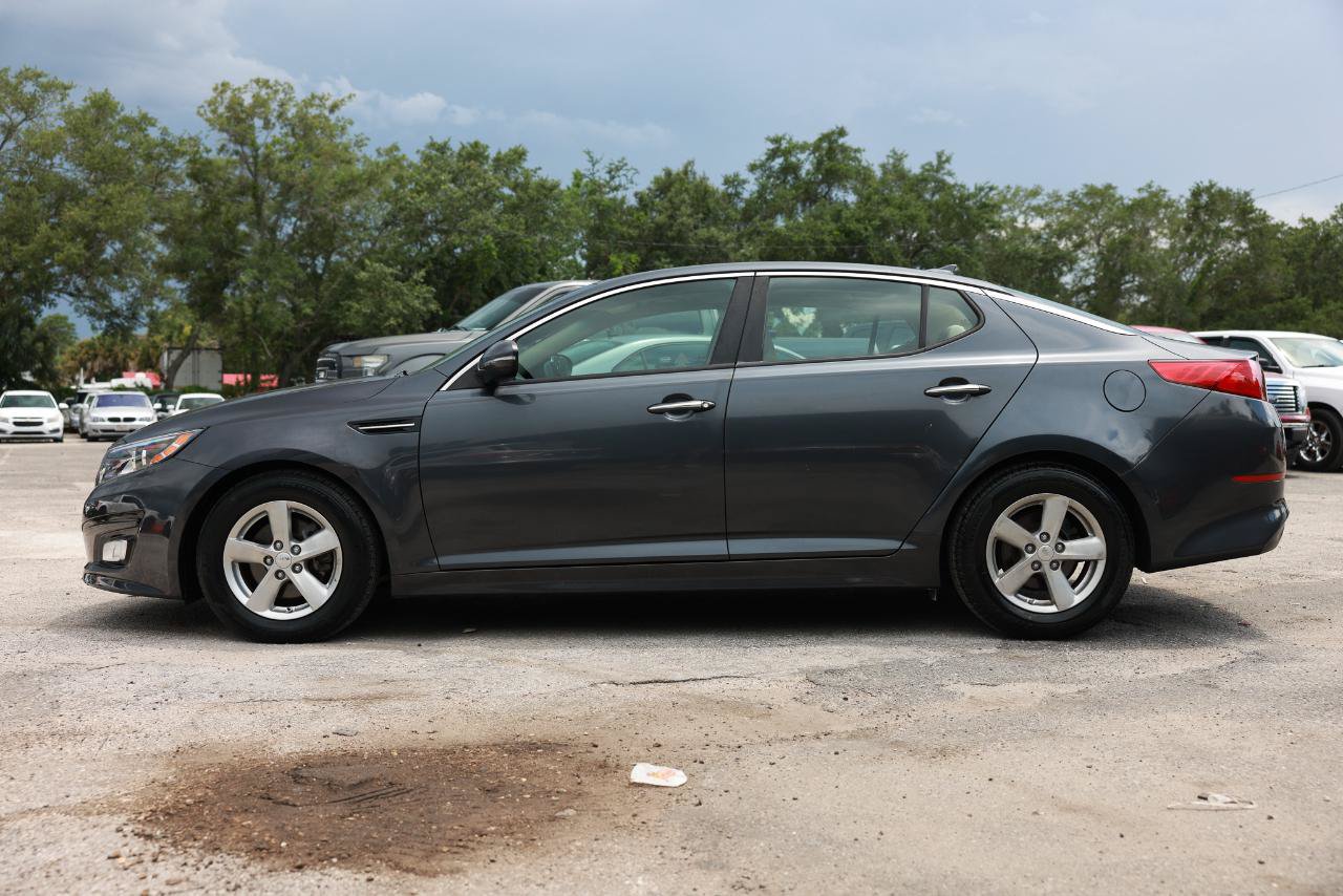 Used 2015 Kia Optima LX w/ Paint Protection Film Package FWD image 3