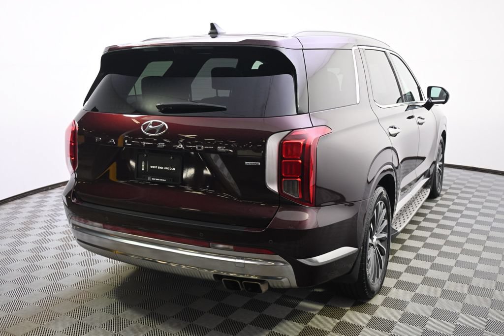 Used 2023 Hyundai Palisade Calligraphy w/ Cargo Package AWD/4WD image 6