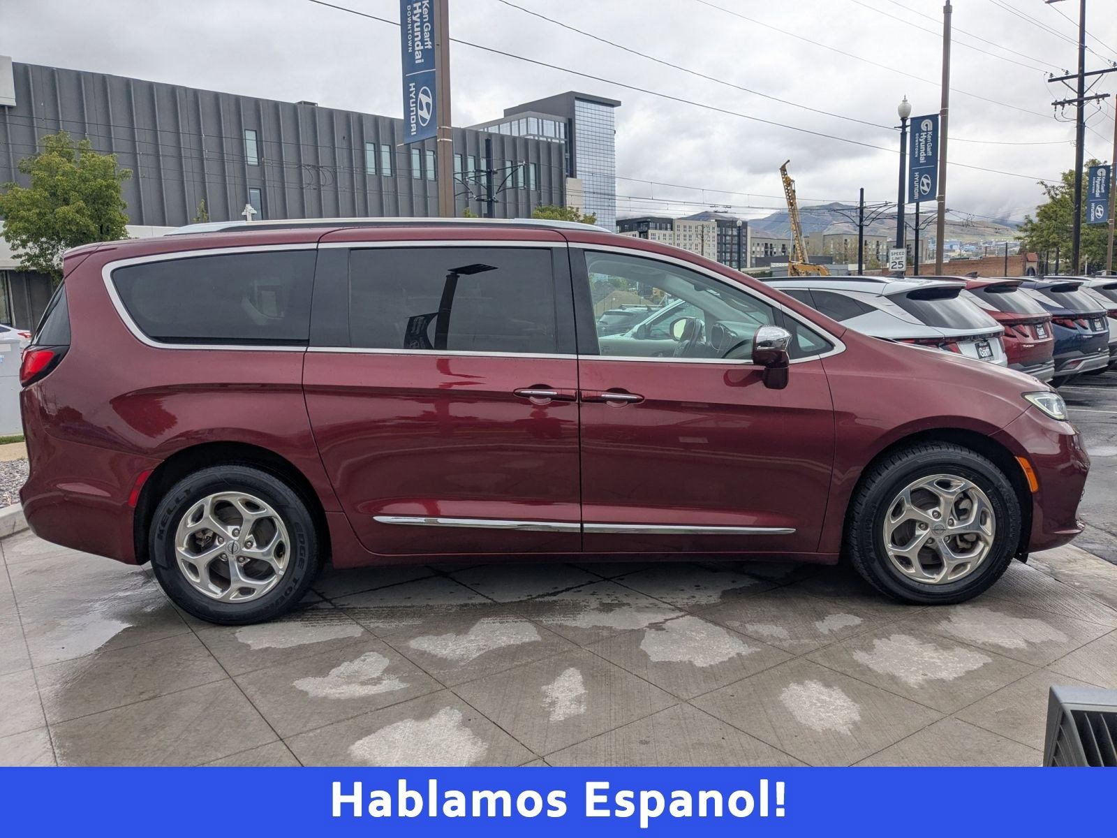 Used 2021 Chrysler Pacifica Limited w/ Premium & Safety Sphere Group AWD/4WD image 2