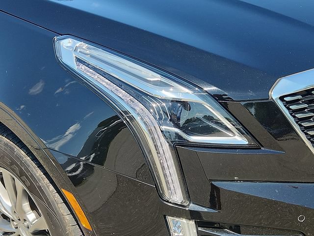 Certified 2022 Cadillac XT5 Premium Luxury AWD/4WD image 9