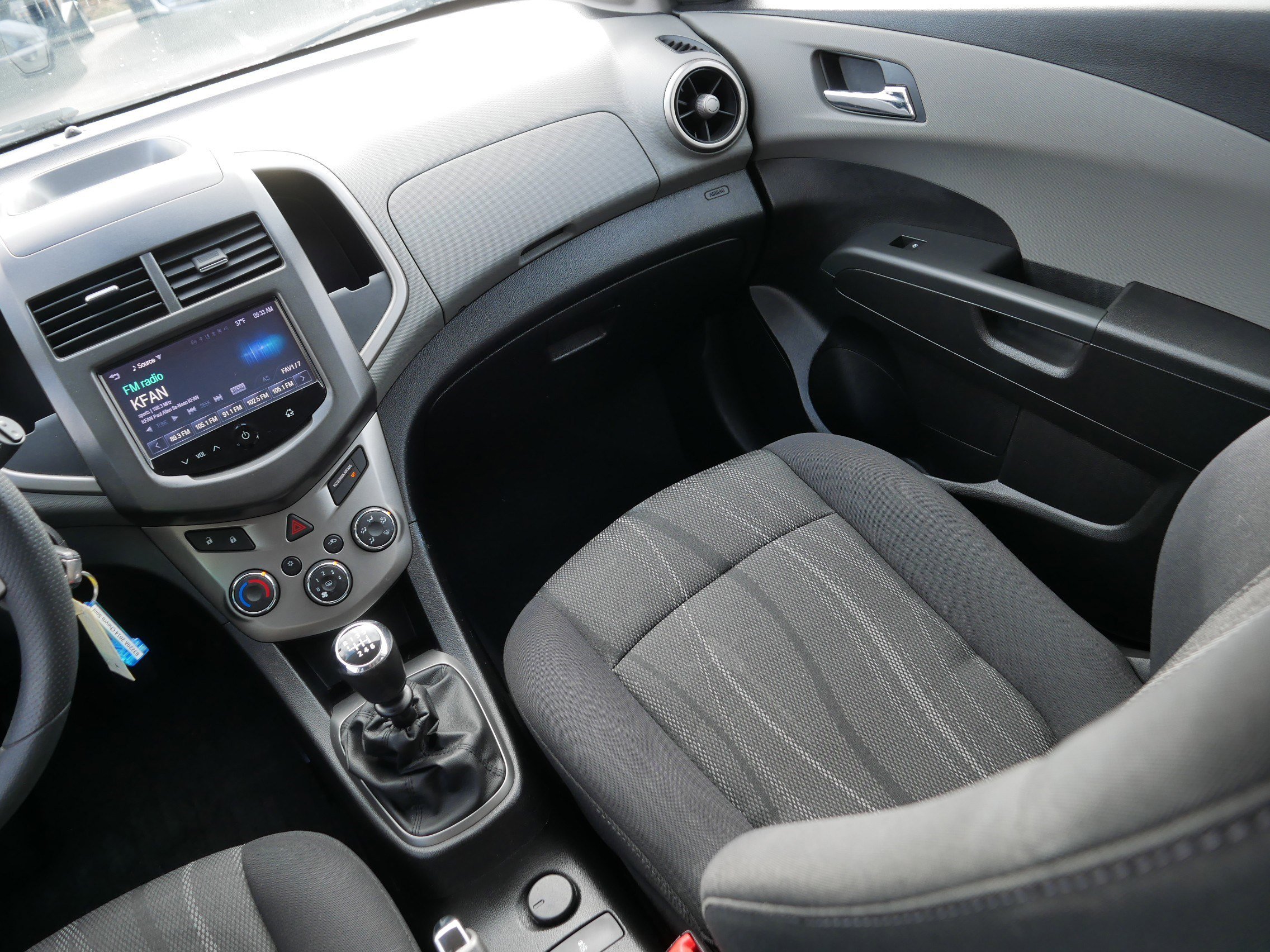 Used 2014 Chevrolet Sonic LT image 11