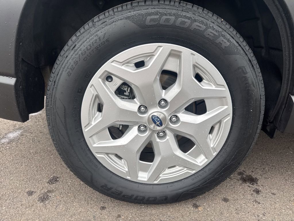 Certified 2023 Subaru Forester image 9