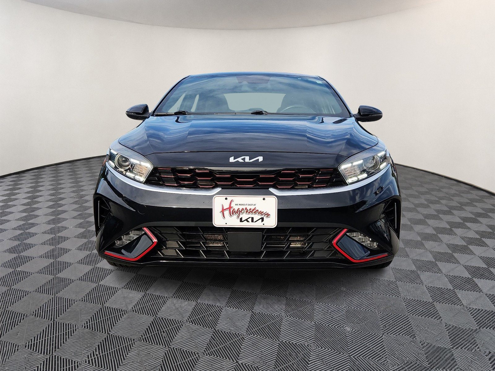 Certified 2023 Kia Forte GT-Line w/ GT-Line Technology Package FWD image 2