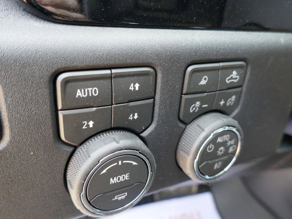 New 2026 Chevrolet Silverado 1500 LTZ AWD/4WD image 20