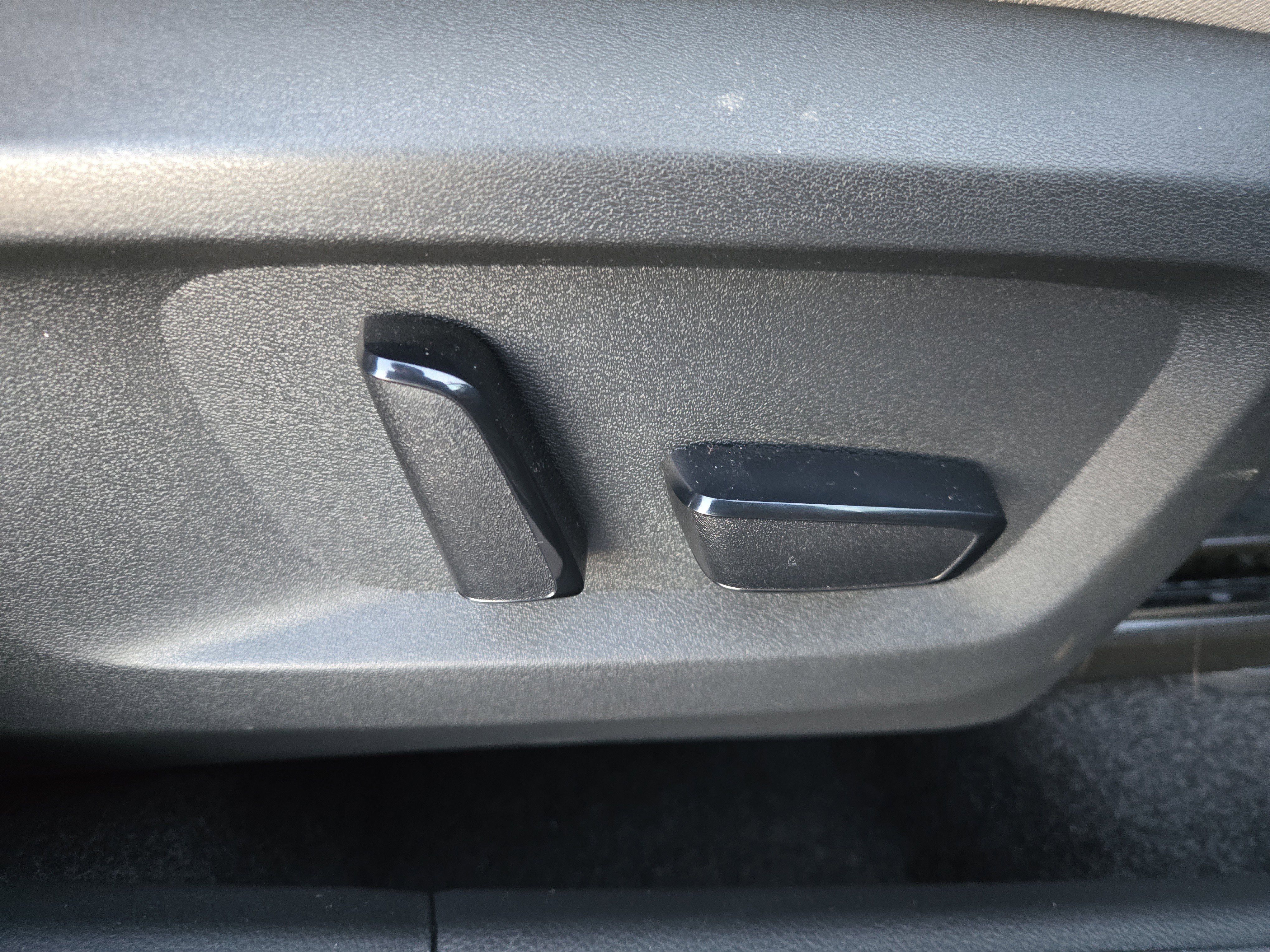 Certified 2023 Nissan Rogue SL image 28