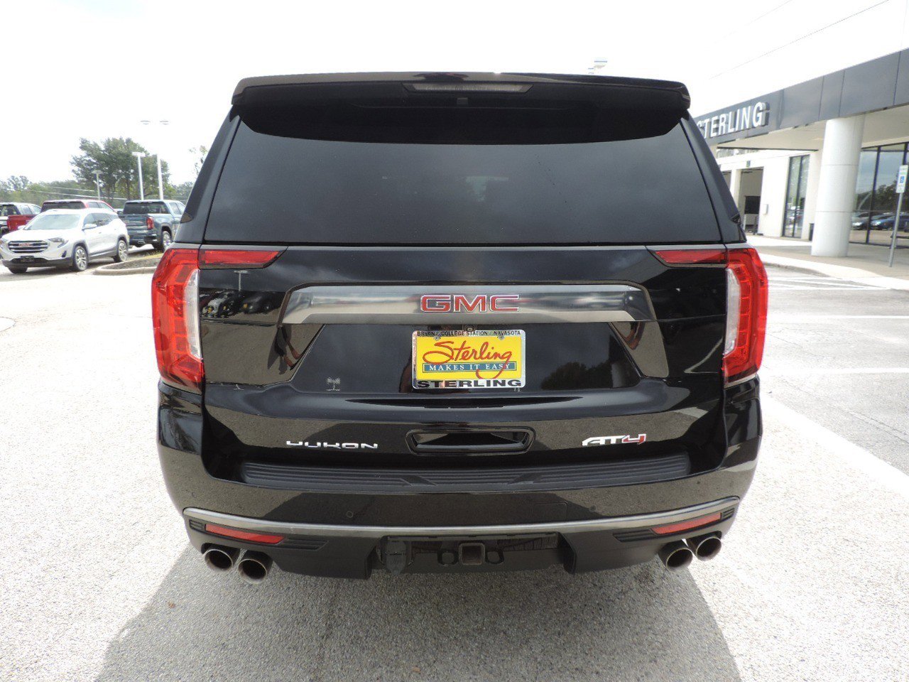 Certified 2023 GMC Yukon XL AT4 image 9