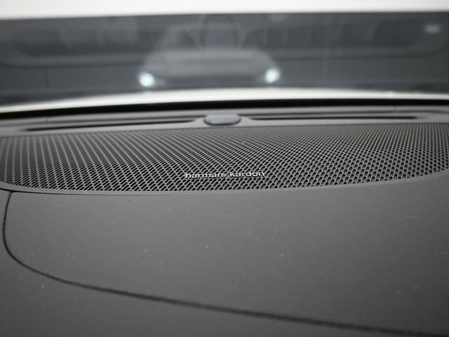 Used 2024 Volvo S60 B5 Ultimate image 30