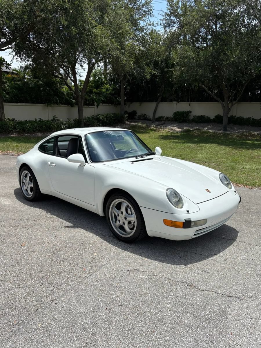 Used 1995 Porsche 911 Carrera image 21