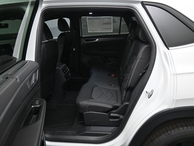 New 2026 Volkswagen Atlas Cross Sport SE AWD/4WD image 11