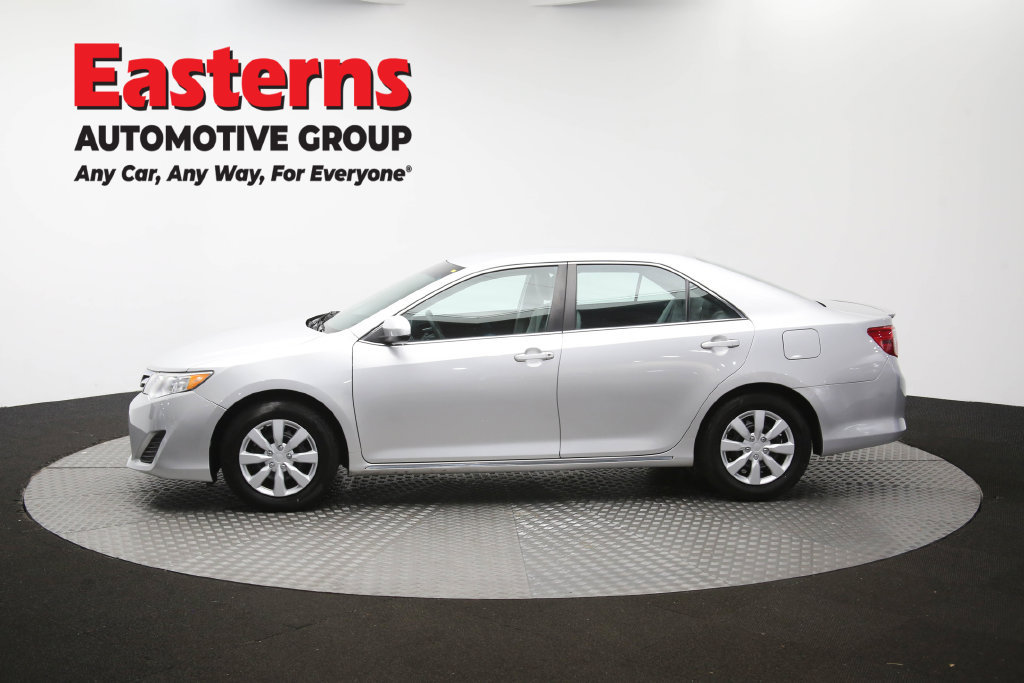 Used 2014 Toyota Camry LE FWD image 60