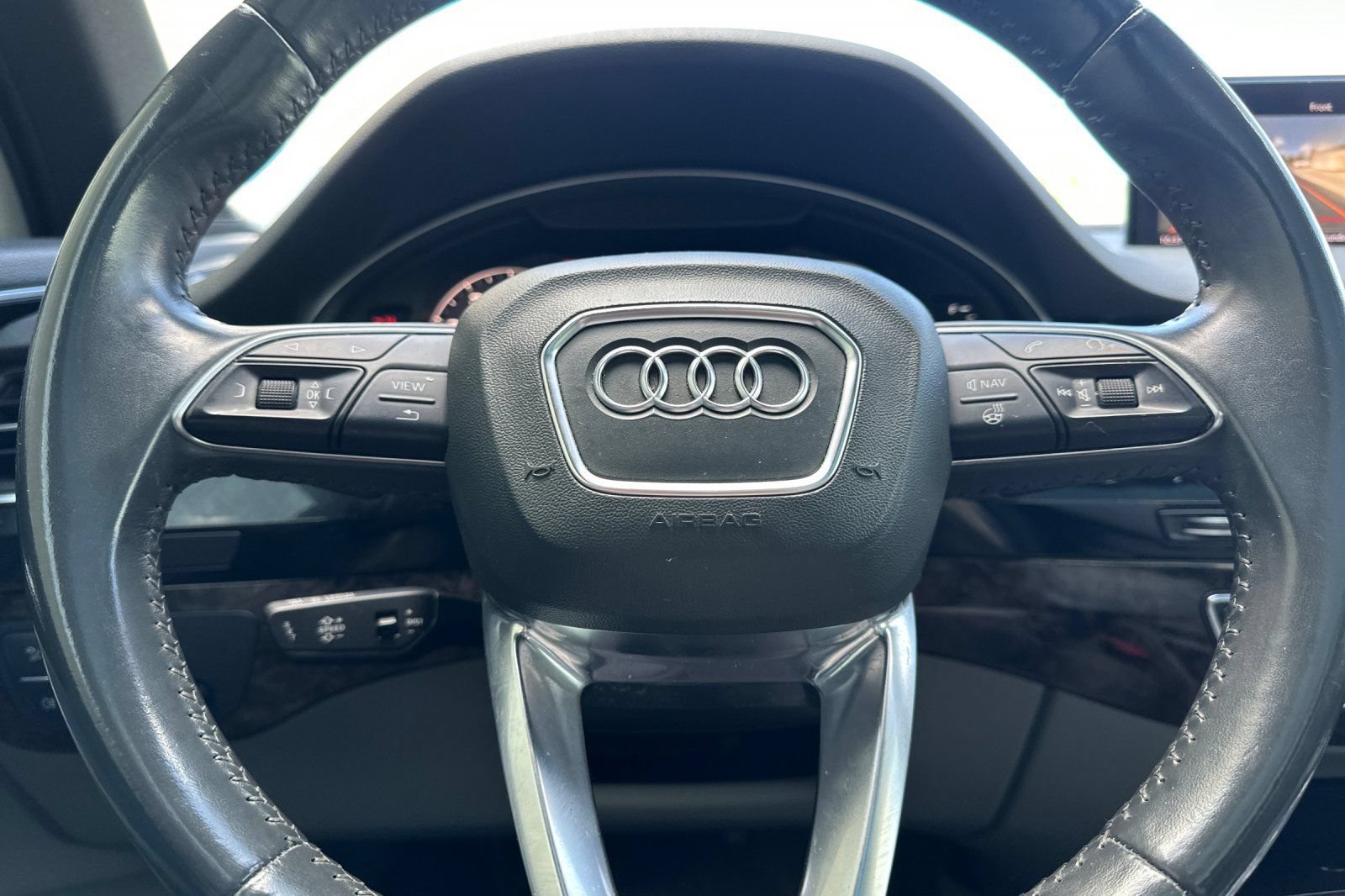 Used 2019 Audi Q7 3.0T Premium Plus w/ Premium Plus Package AWD/4WD image 23