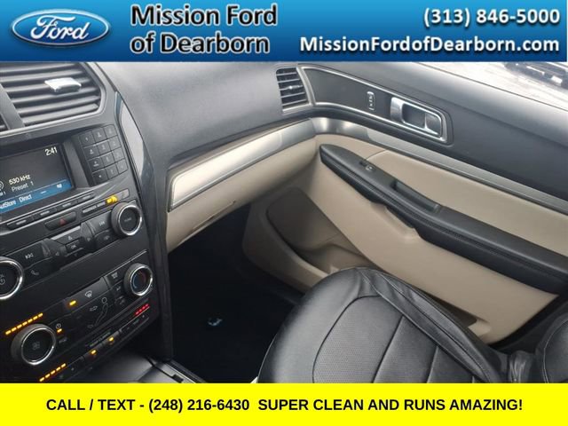 Used 2019 Ford Explorer XLT image 15
