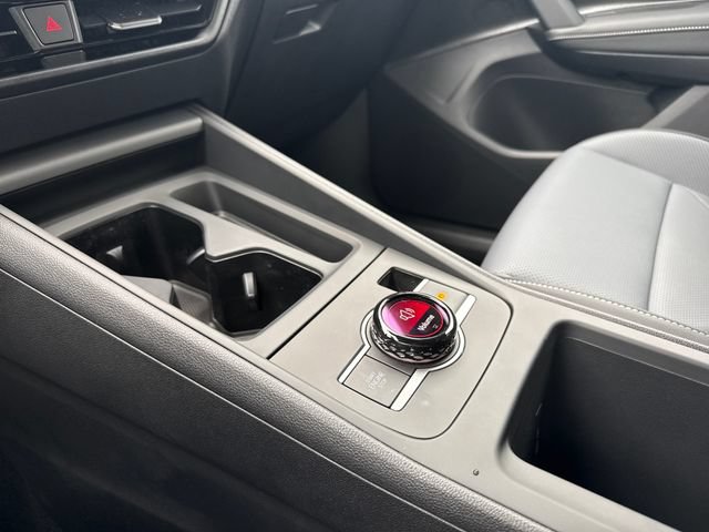 New 2026 Volkswagen Tiguan SE R-Line AWD/4WD image 28