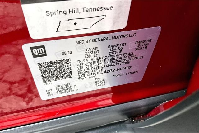 Used 2023 GMC Acadia SLE w/ Driver Convenience Package image 19