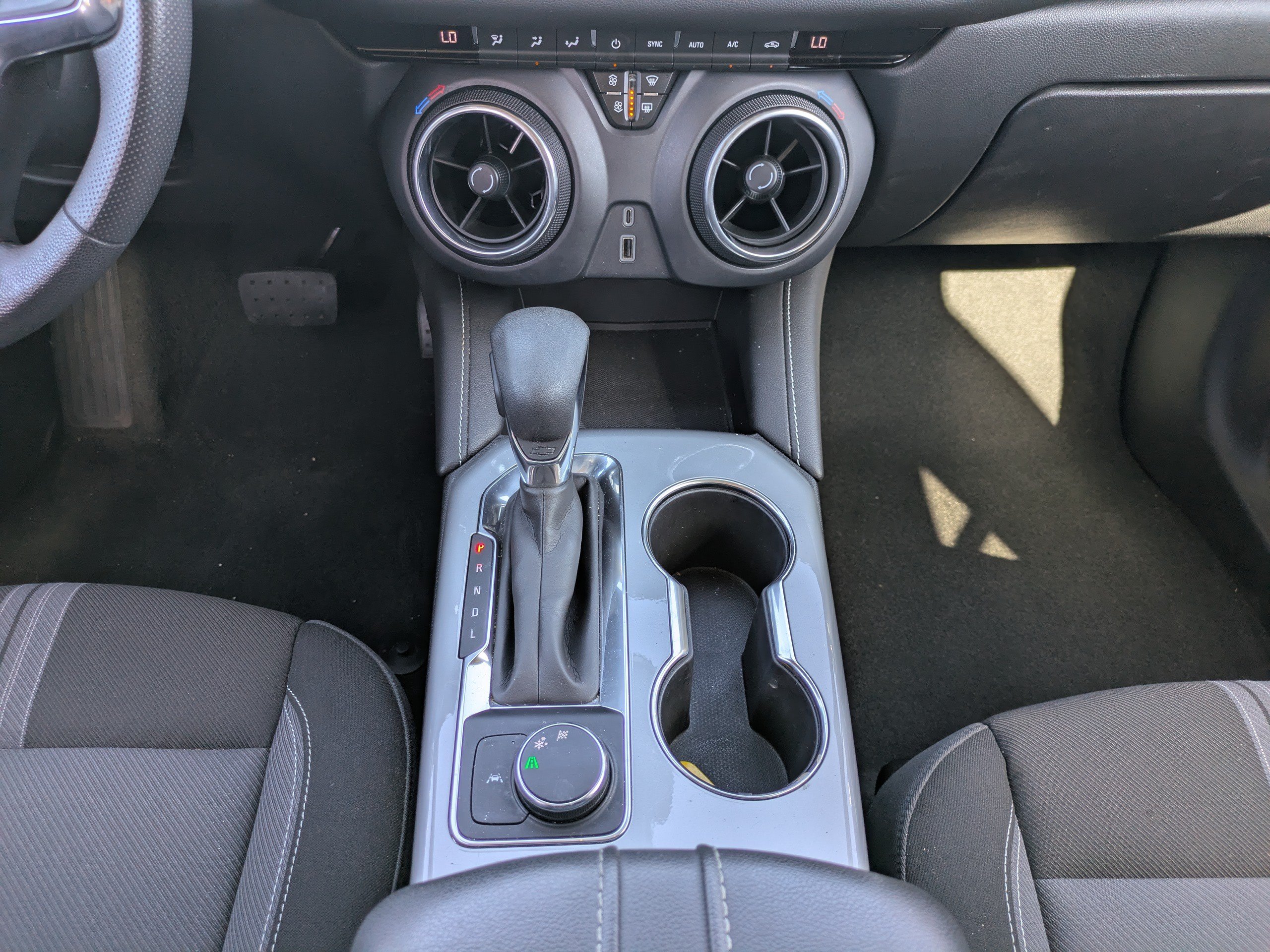 Used 2023 Chevrolet Blazer LT FWD image 18