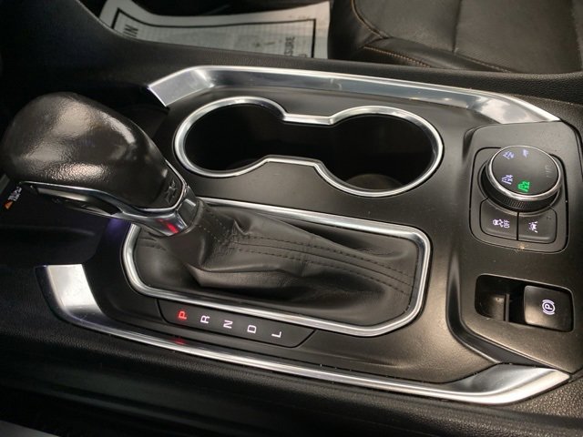 Used 2021 Chevrolet Traverse Premier image 21