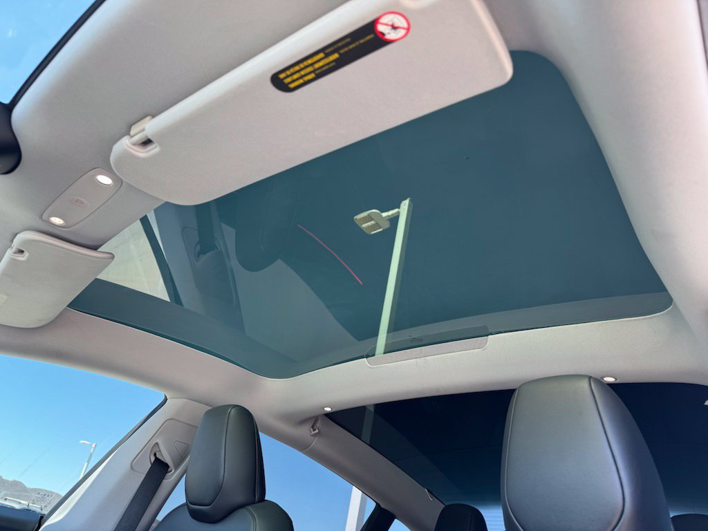 Used 2025 Tesla Model 3 Long Range RWD image 17