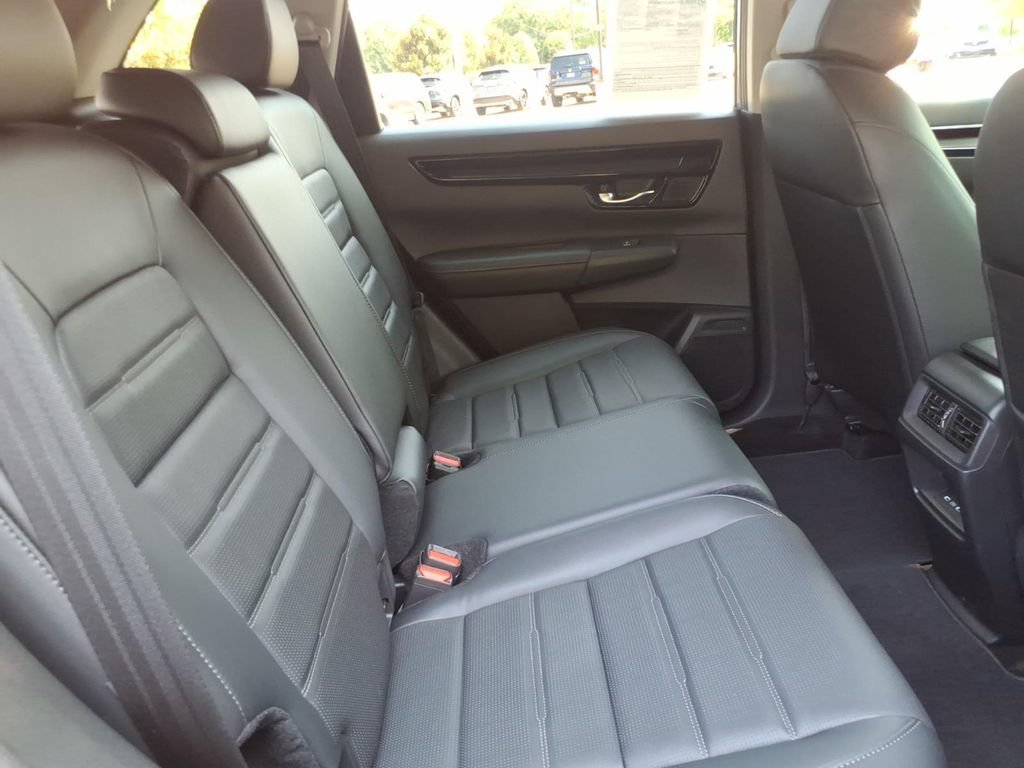 Used 2024 Honda CR-V EX-L image 17