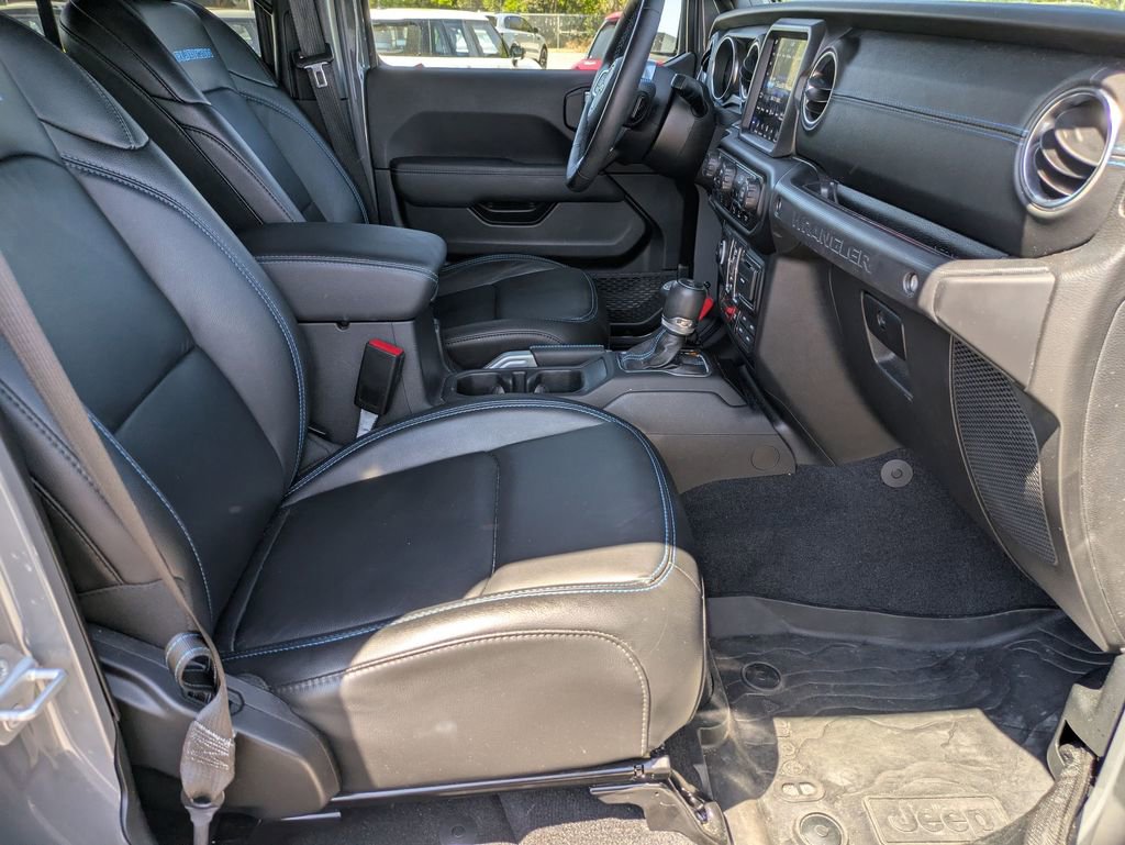 Used 2021 Jeep Wrangler Unlimited Rubicon 4xe w/ Steel Bumper Group image 21