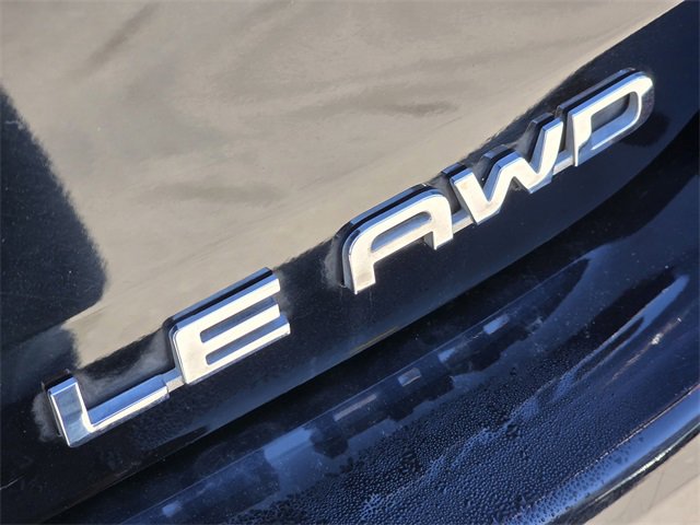 Used 2024 Toyota Highlander LE image 8