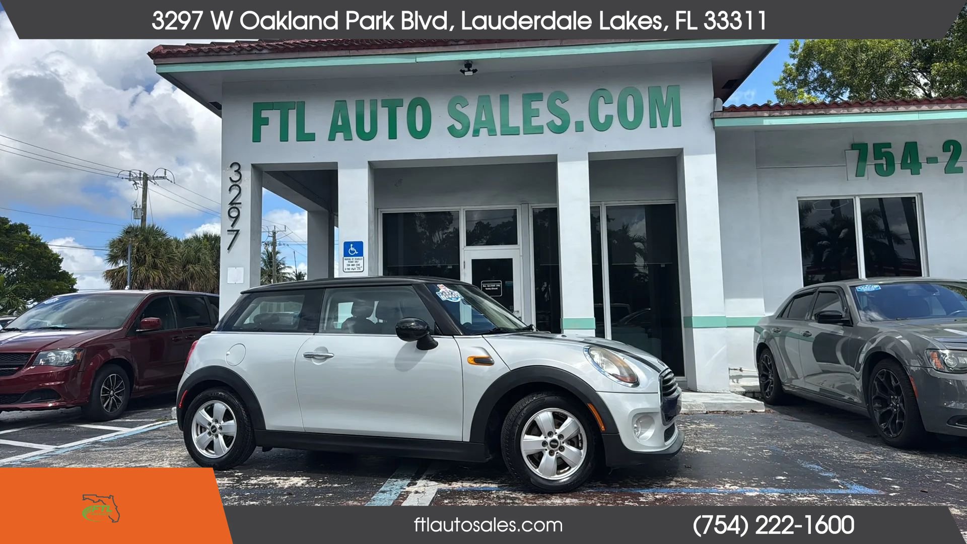 Used 2016 MINI Cooper 2-Door Hardtop FWD image 2