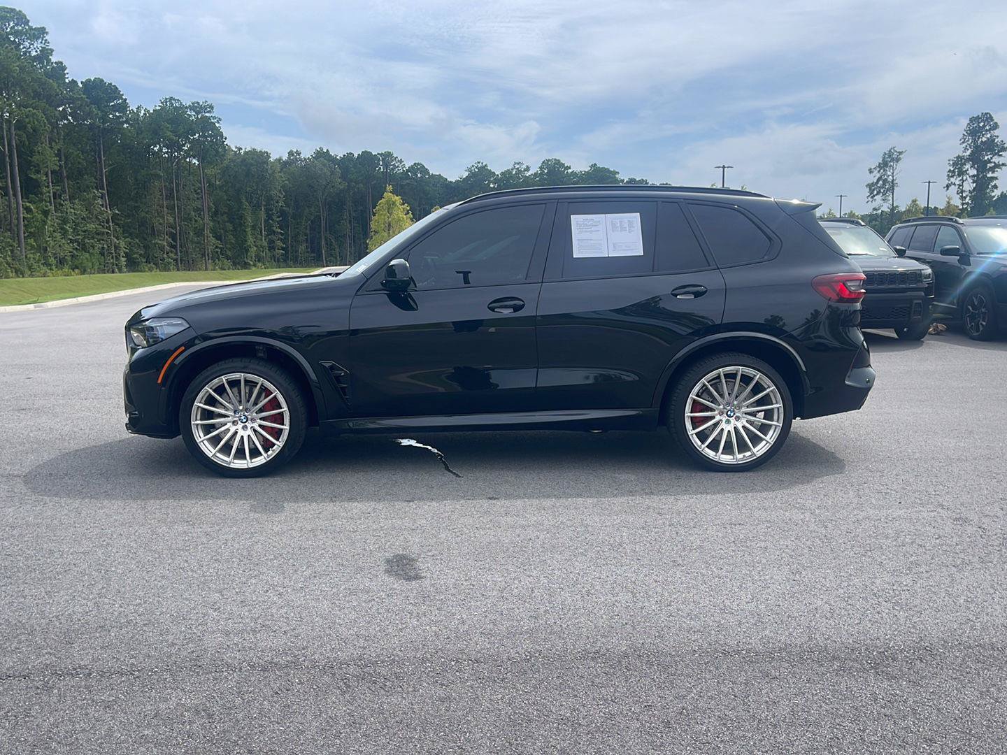 Used 2023 BMW X5 M w/ Competition Package AWD/4WD image 4