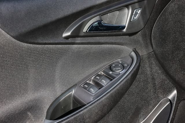 Used 2024 Chevrolet Malibu LT FWD image 23