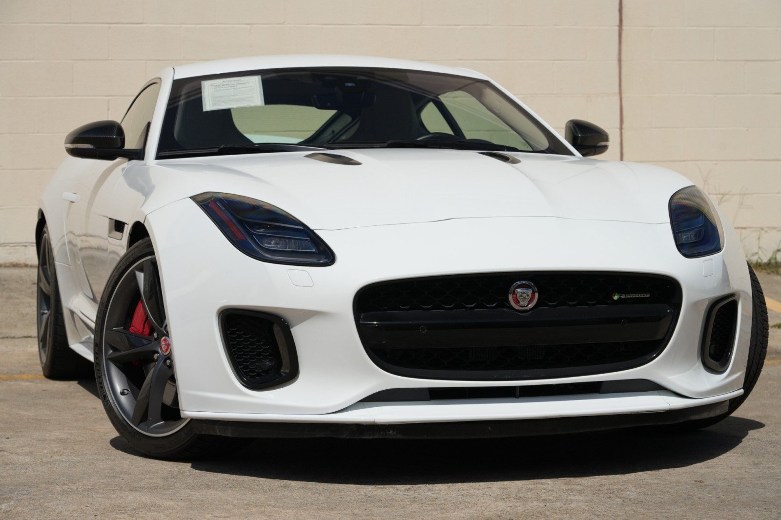 Used 2019 Jaguar F-TYPE R-Dynamic RWD image 4